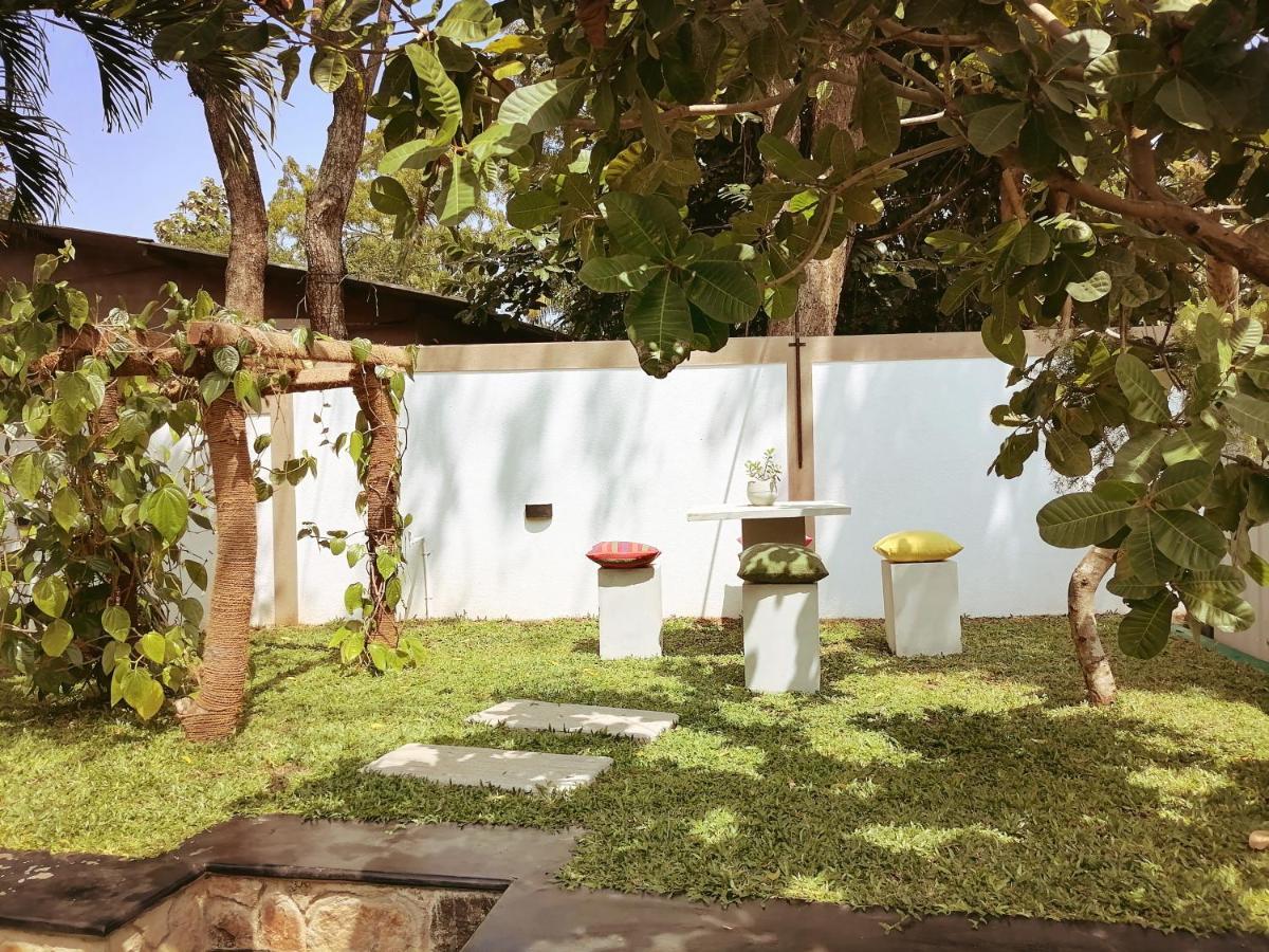 Ceylonima Home Stay Anuradhapura Luaran gambar